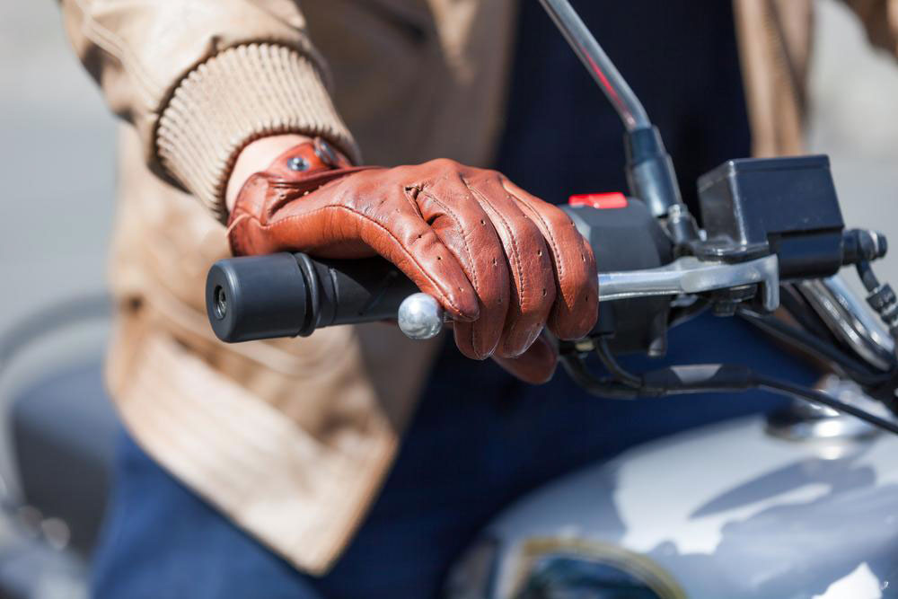 5 motorcycle safety gear every rider should use