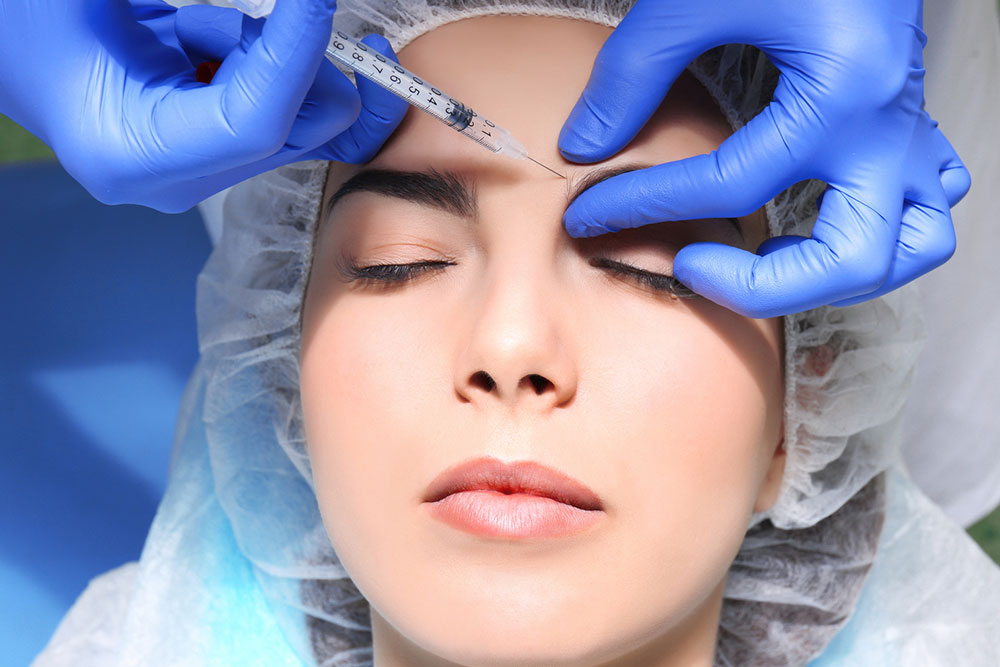 Things to consider before opting for a plastic surgery